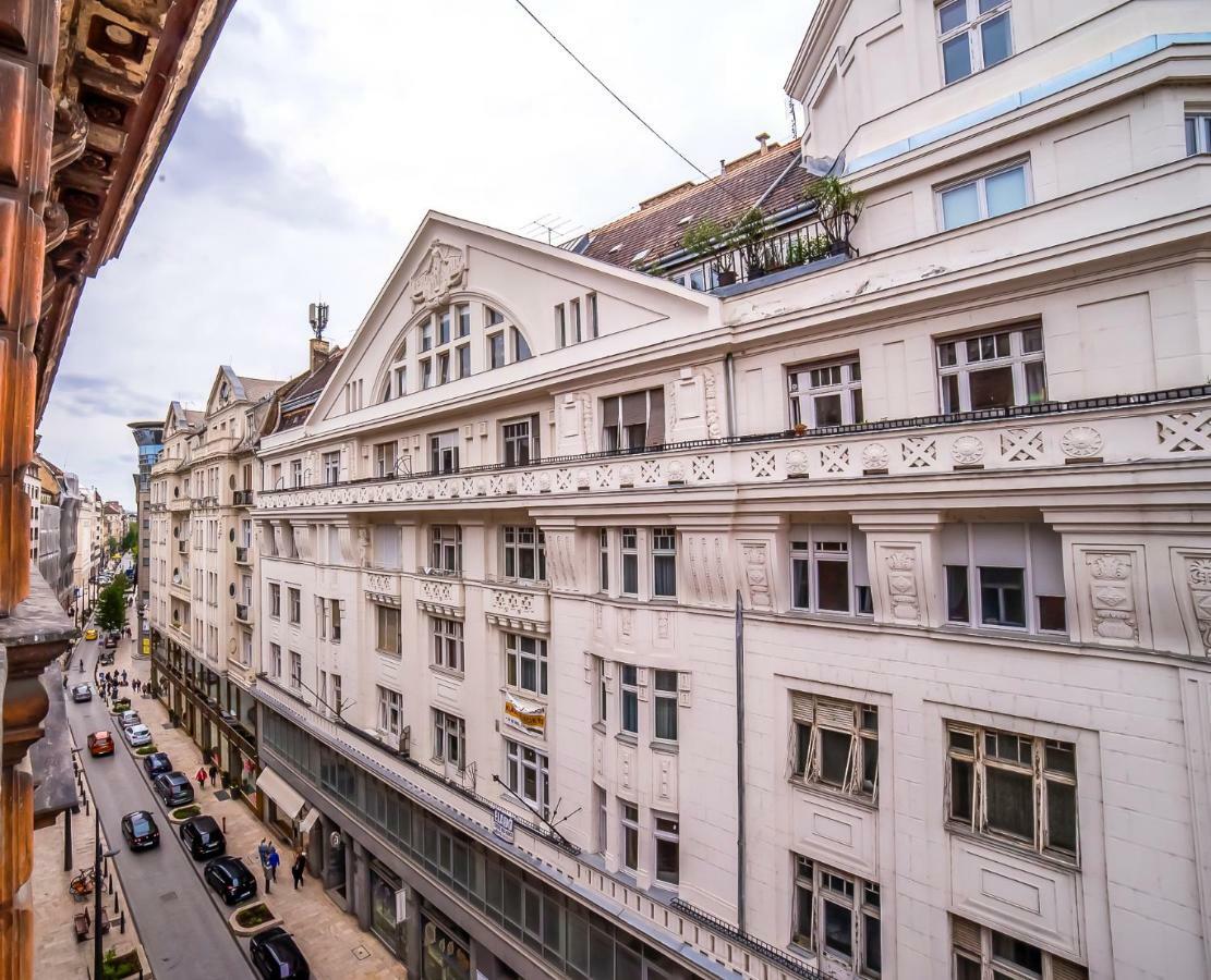 2B Hostel & Rooms Будапеща Екстериор снимка