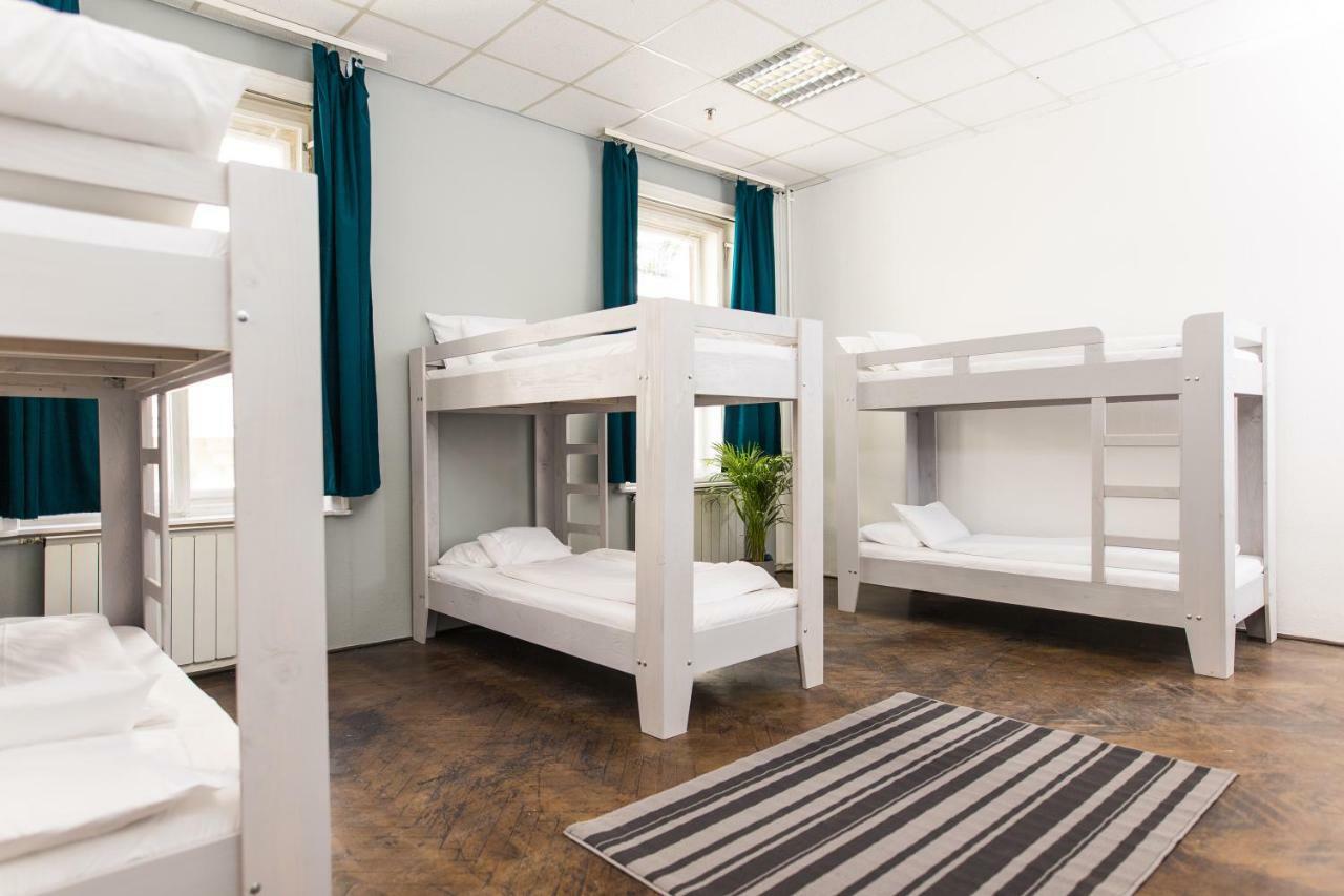 2B Hostel & Rooms Будапеща Екстериор снимка