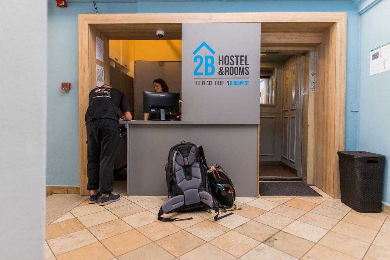2B Hostel & Rooms Будапеща Екстериор снимка