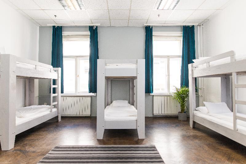 2B Hostel & Rooms Будапеща Екстериор снимка